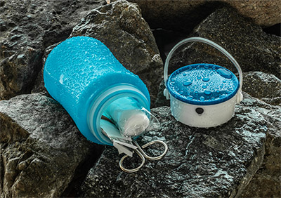 3-in-1 Collapsible Silicon Bottle and Light