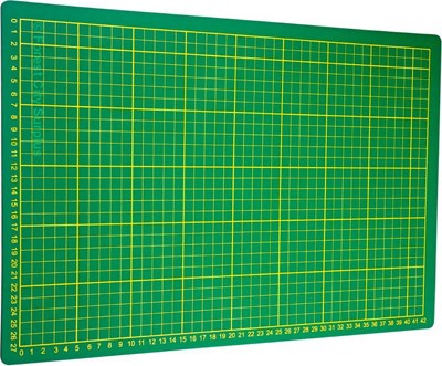 11.75 x 17.625-Inch Green Cutting Mat with Measurements